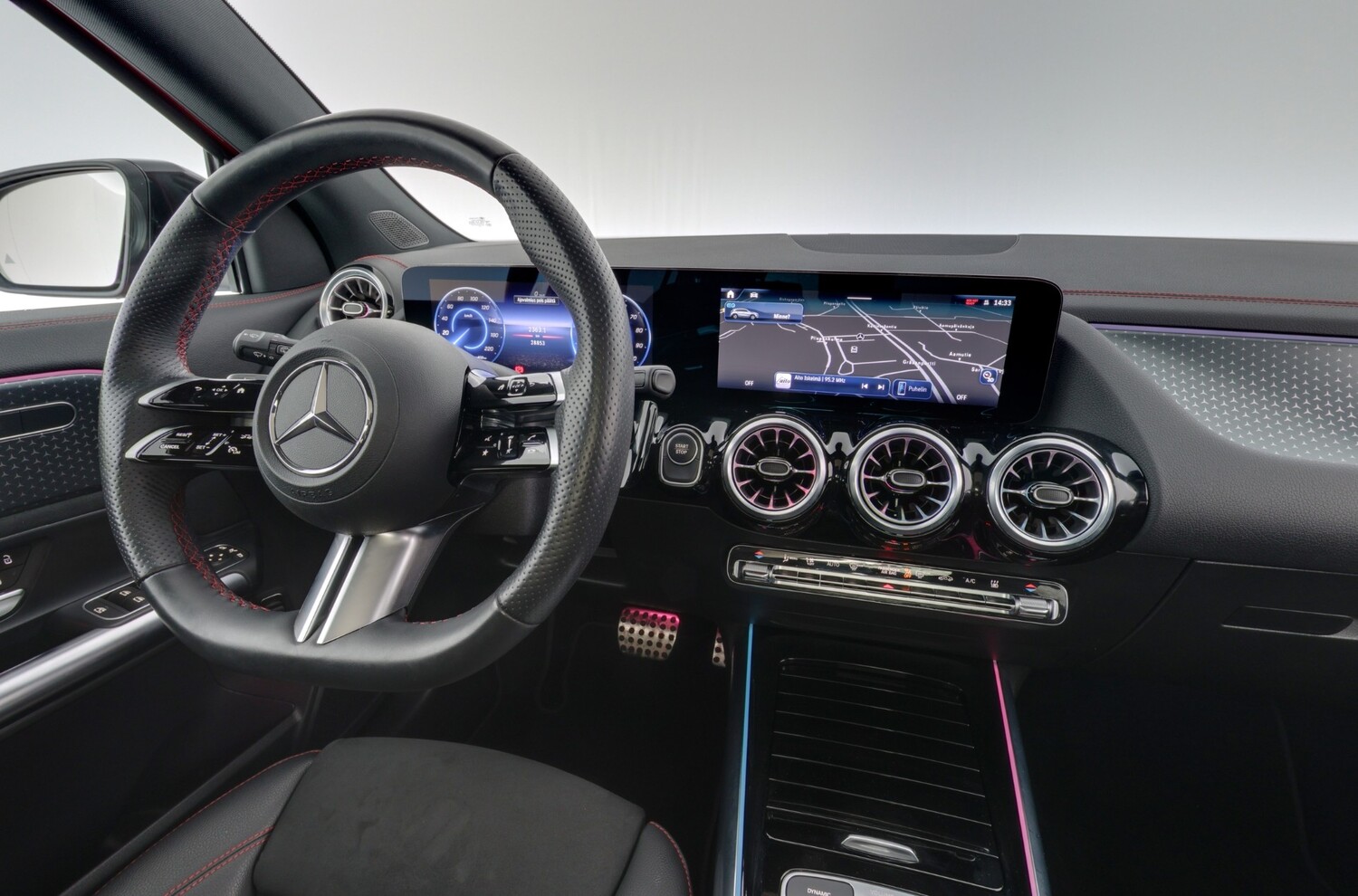 Mercedes-Benz EQA vaihtoauto