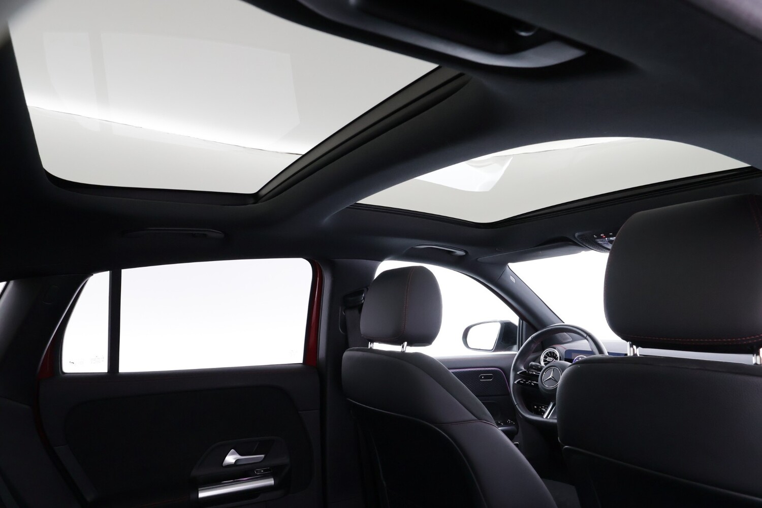 Mercedes-Benz EQA vaihtoauto