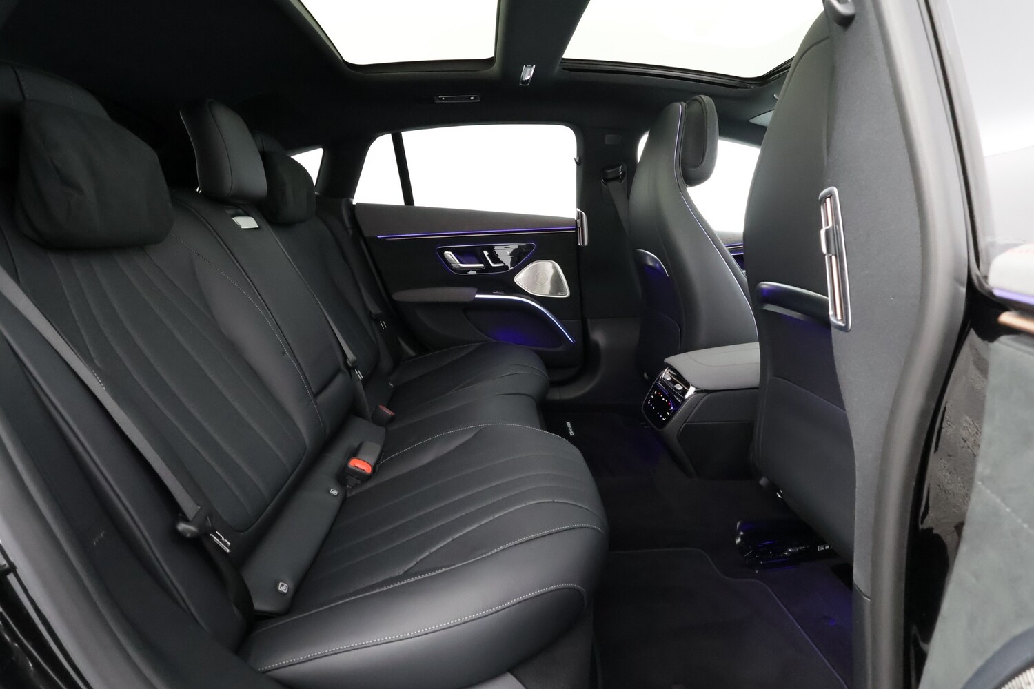 Mercedes-Benz EQS vaihtoauto