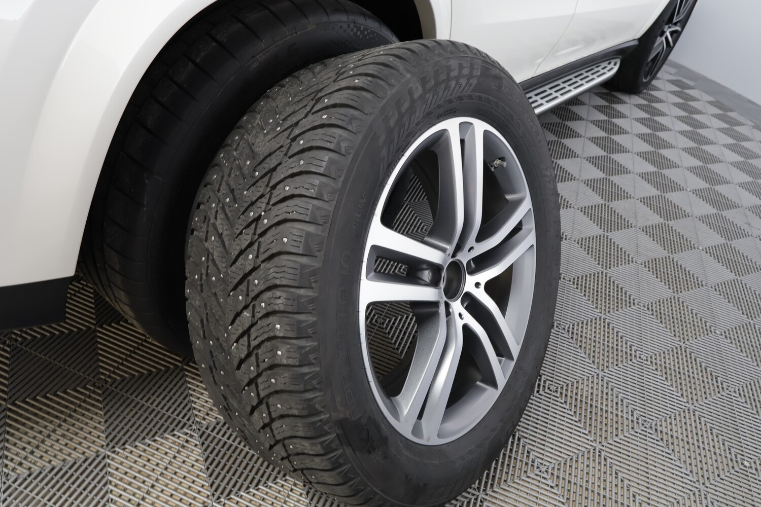 Mercedes-Benz GLE vaihtoauto