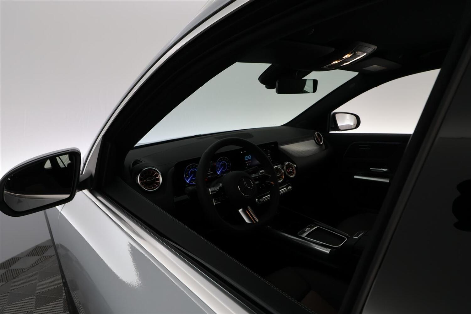 Mercedes-Benz EQA vaihtoauto