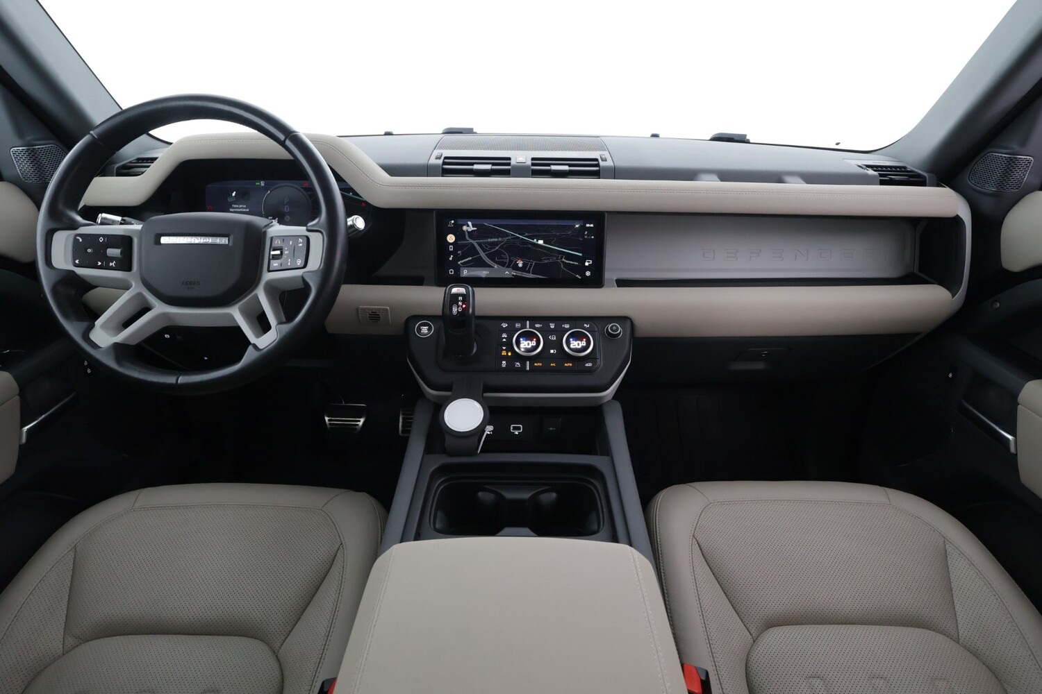 Land Rover Defender vaihtoauto
