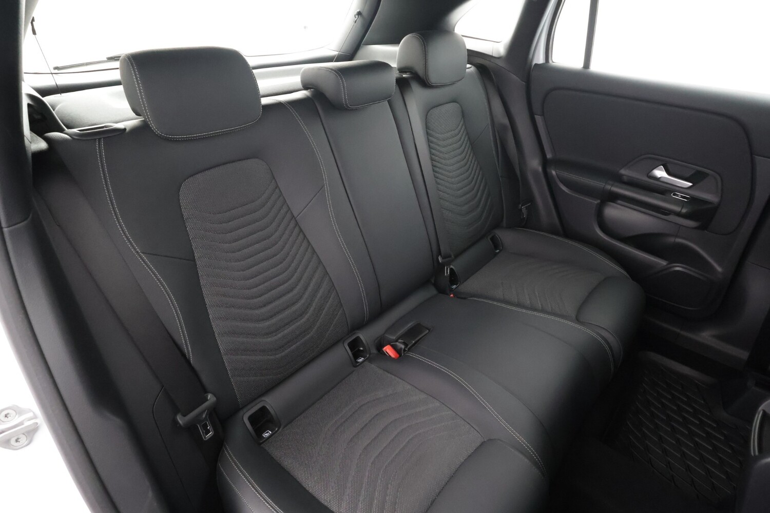 Mercedes-Benz GLA vaihtoauto