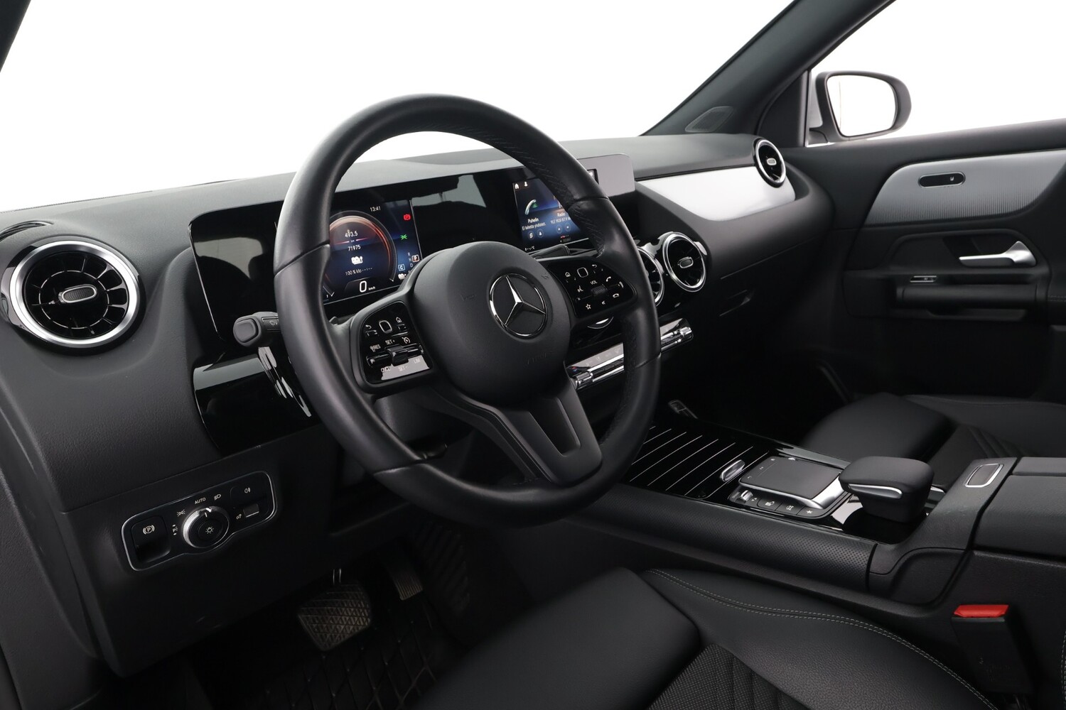 Mercedes-Benz GLA vaihtoauto