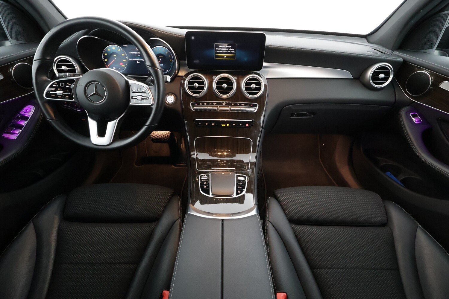 Mercedes-Benz GLC vaihtoauto