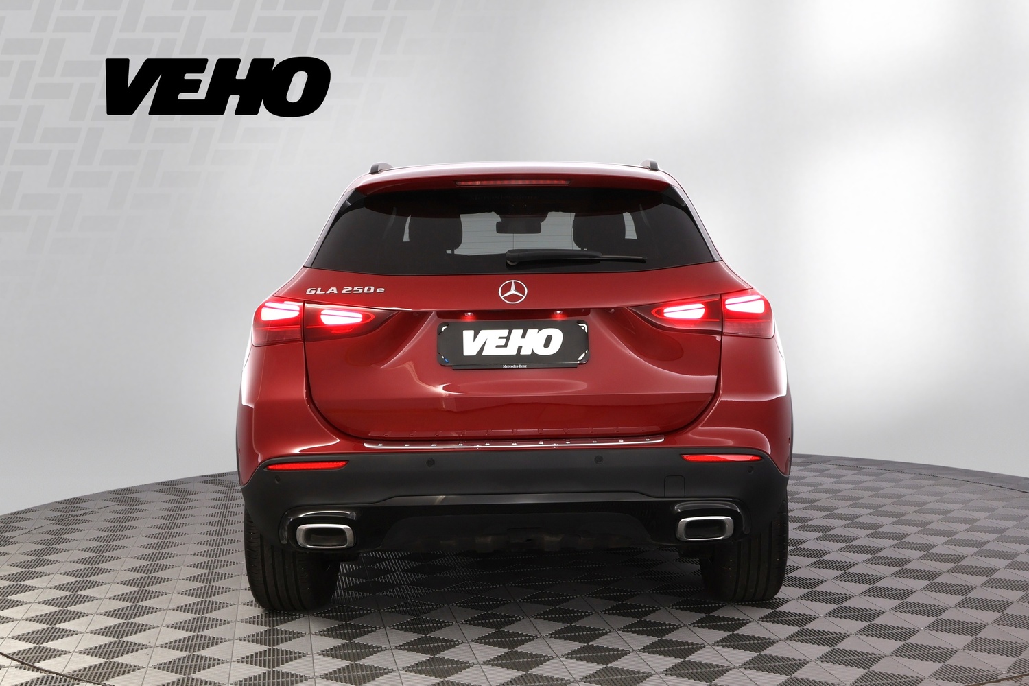 Mercedes-Benz GLA vaihtoauto