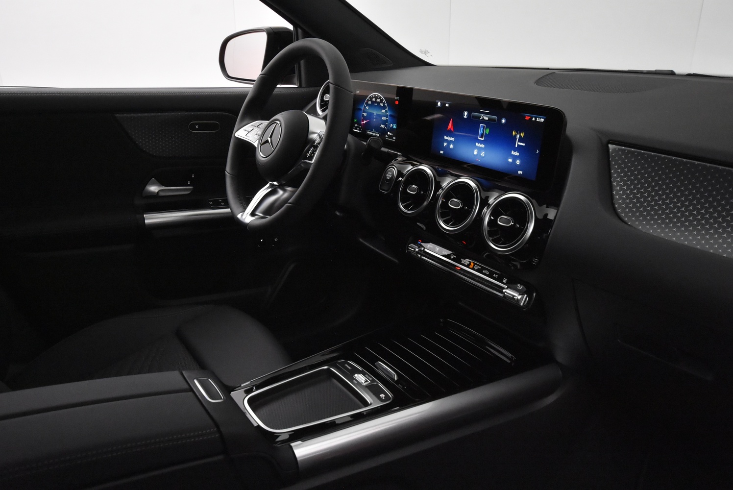 Mercedes-Benz GLA vaihtoauto