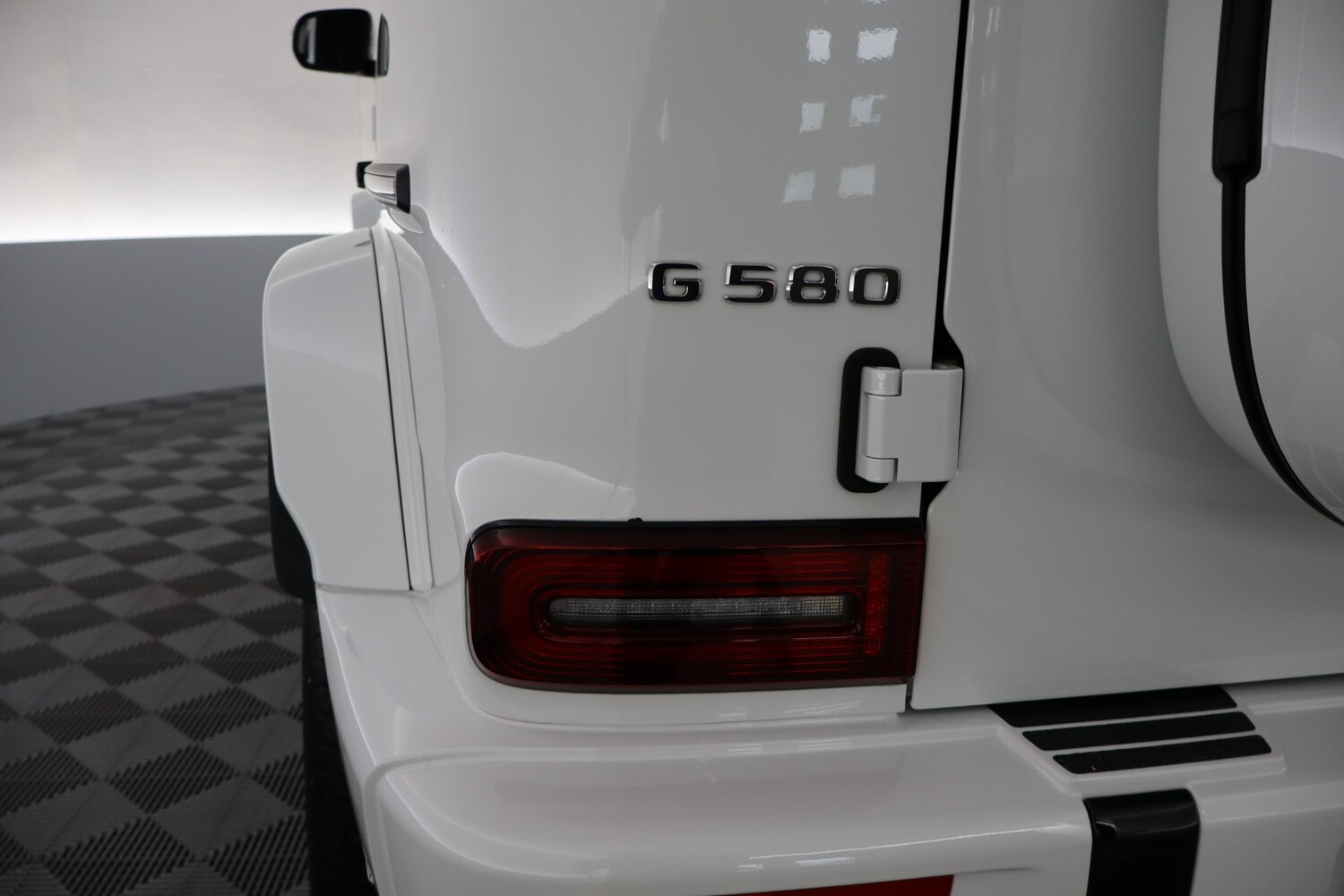 Mercedes-Benz G vaihtoauto