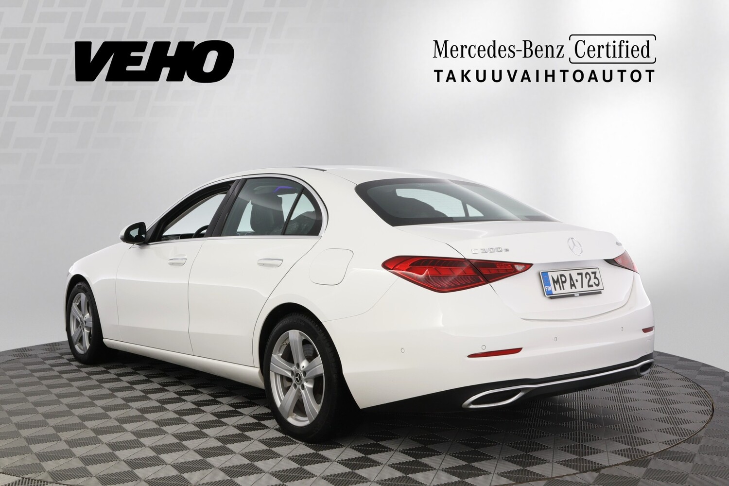 Mercedes-Benz C vaihtoauto