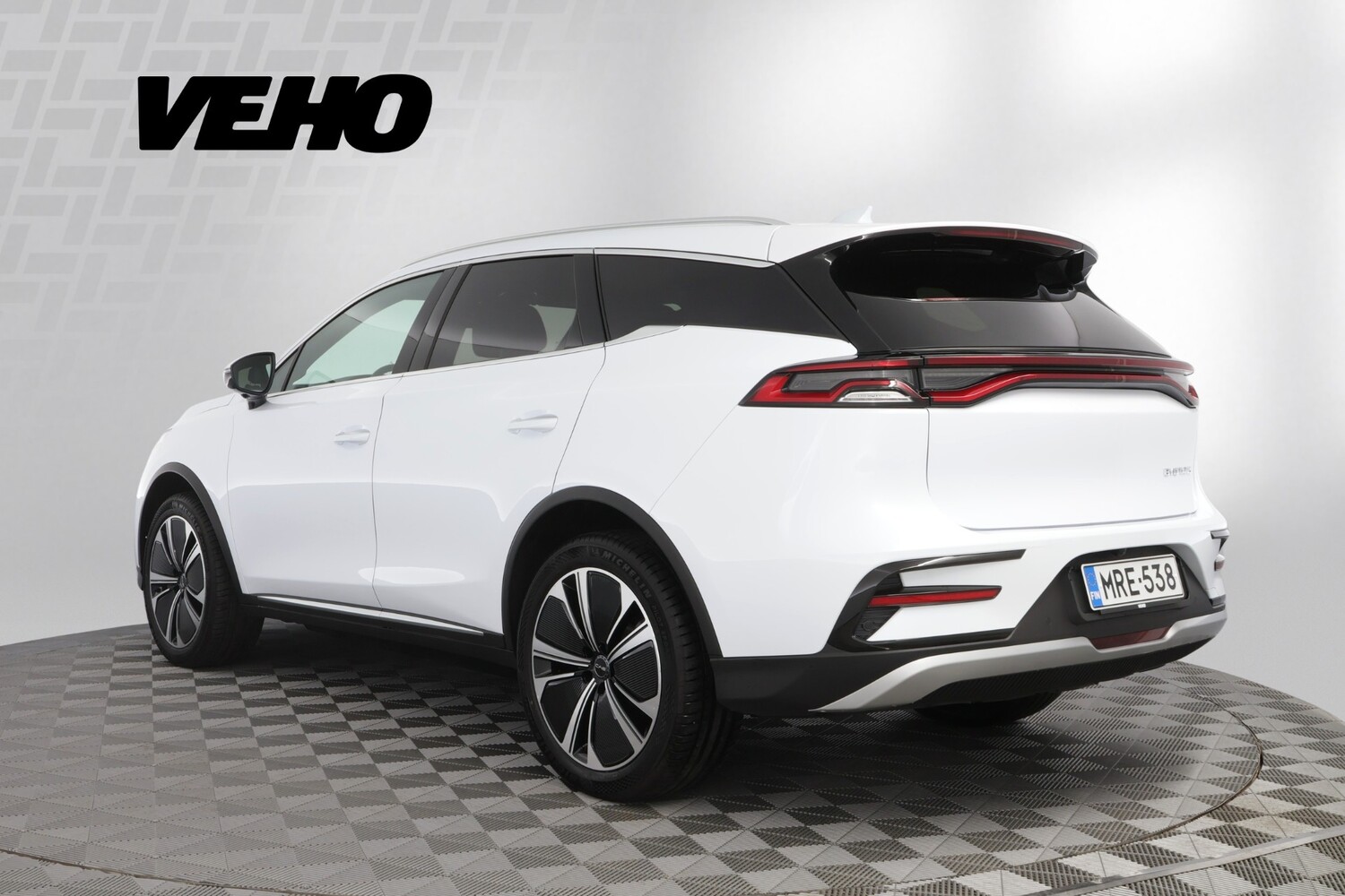 BYD Tang vaihtoauto