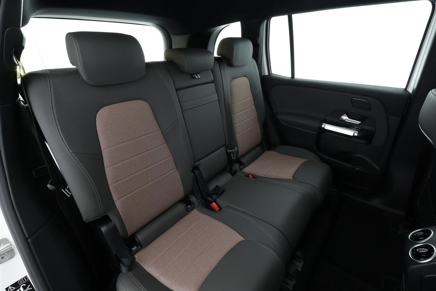 Mercedes-Benz EQB vaihtoauto