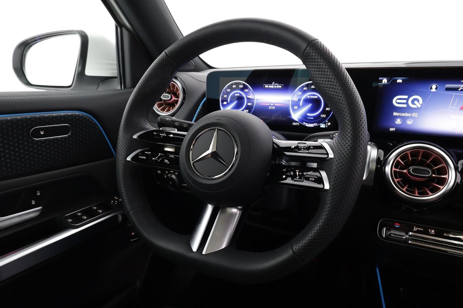 Mercedes-Benz EQB vaihtoauto