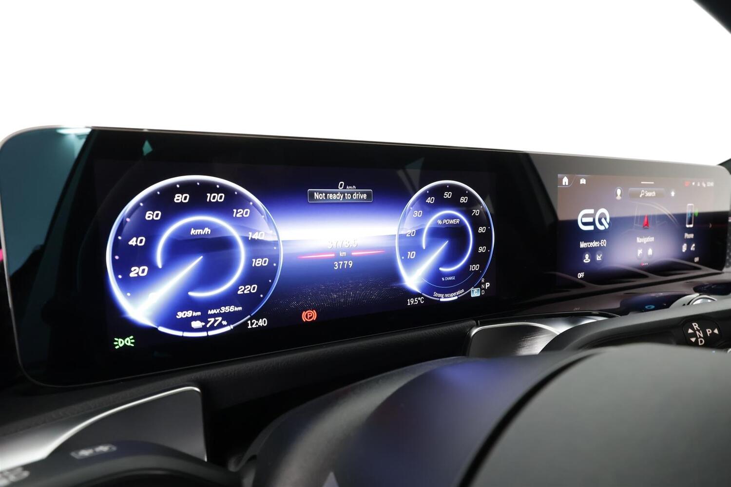 Mercedes-Benz EQB vaihtoauto