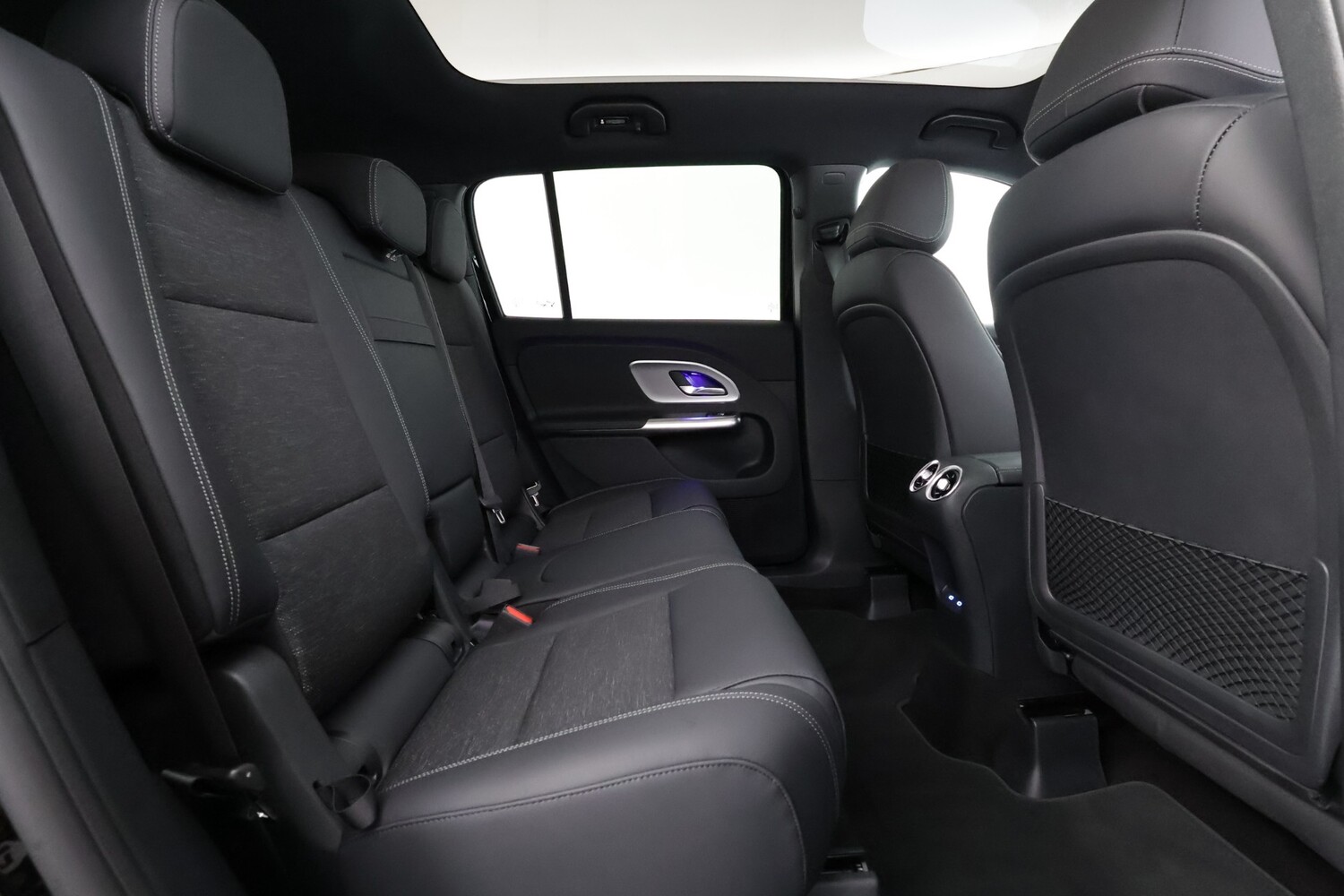 Mercedes-Benz GLB vaihtoauto
