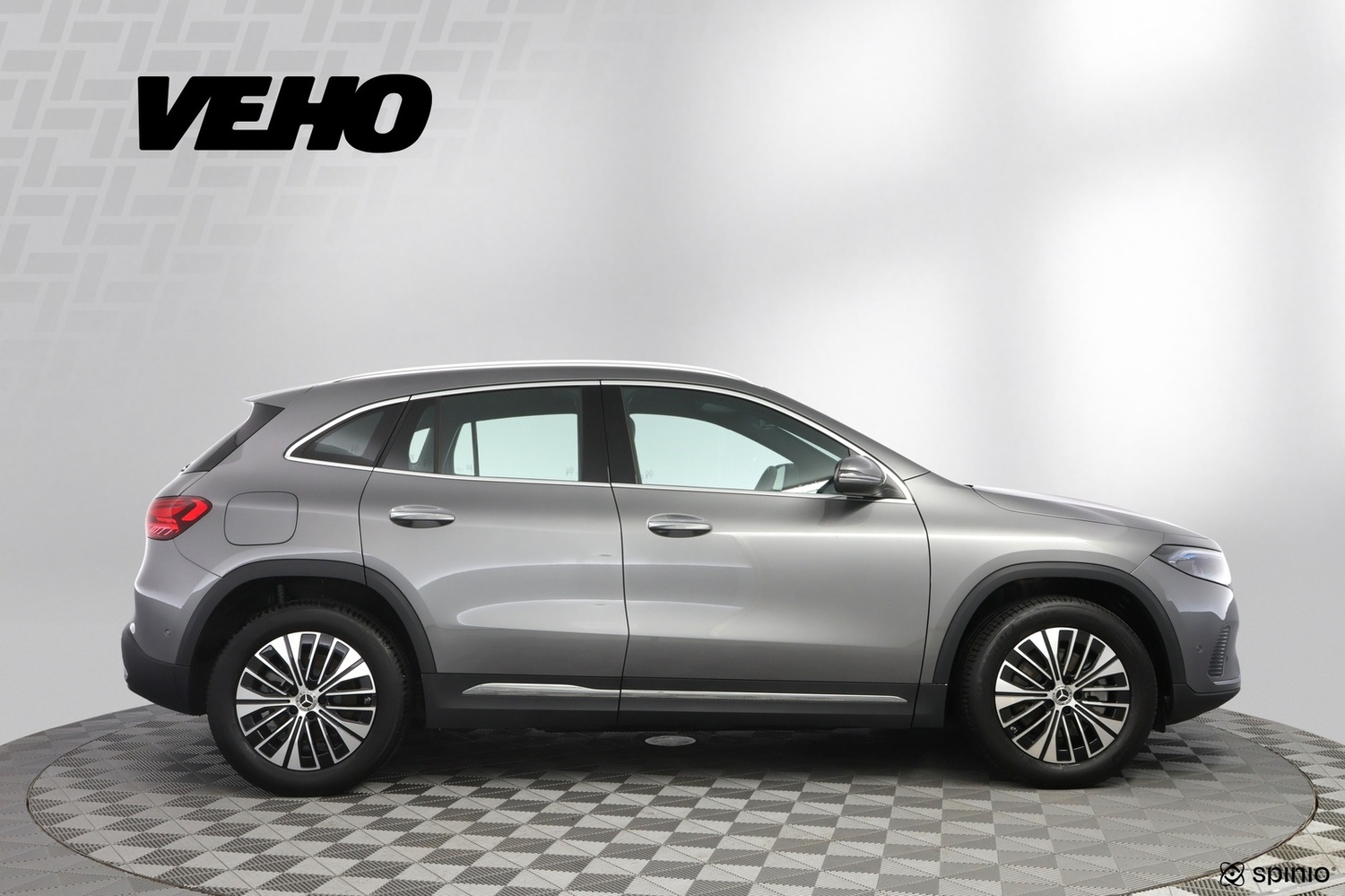 Mercedes-Benz EQA vaihtoauto