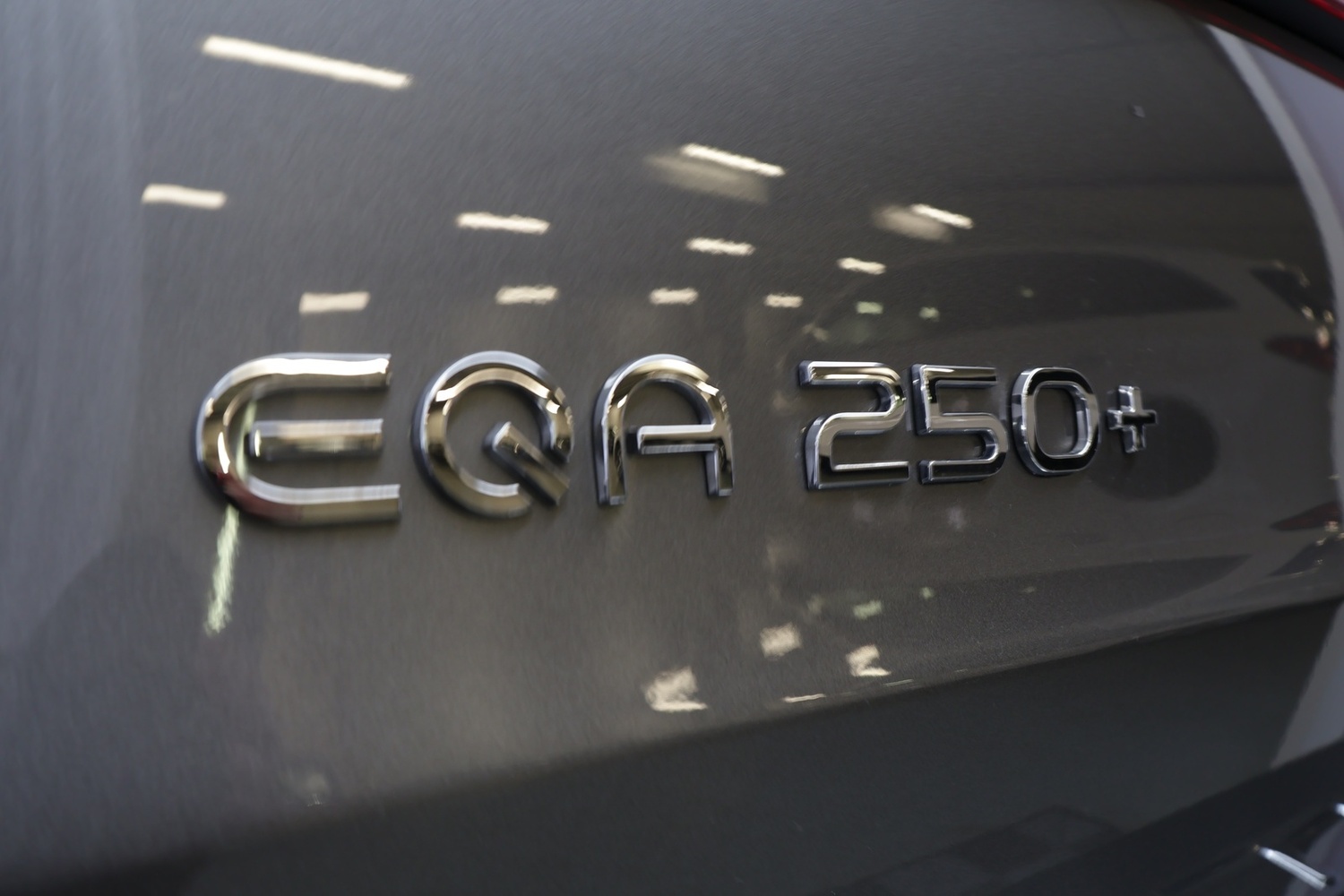 Mercedes-Benz EQA vaihtoauto