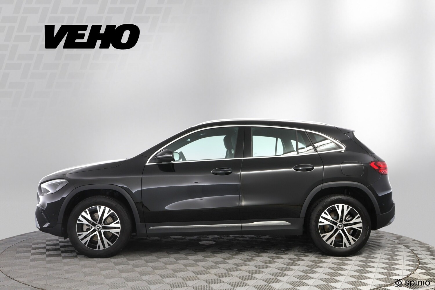Mercedes-Benz GLA vaihtoauto