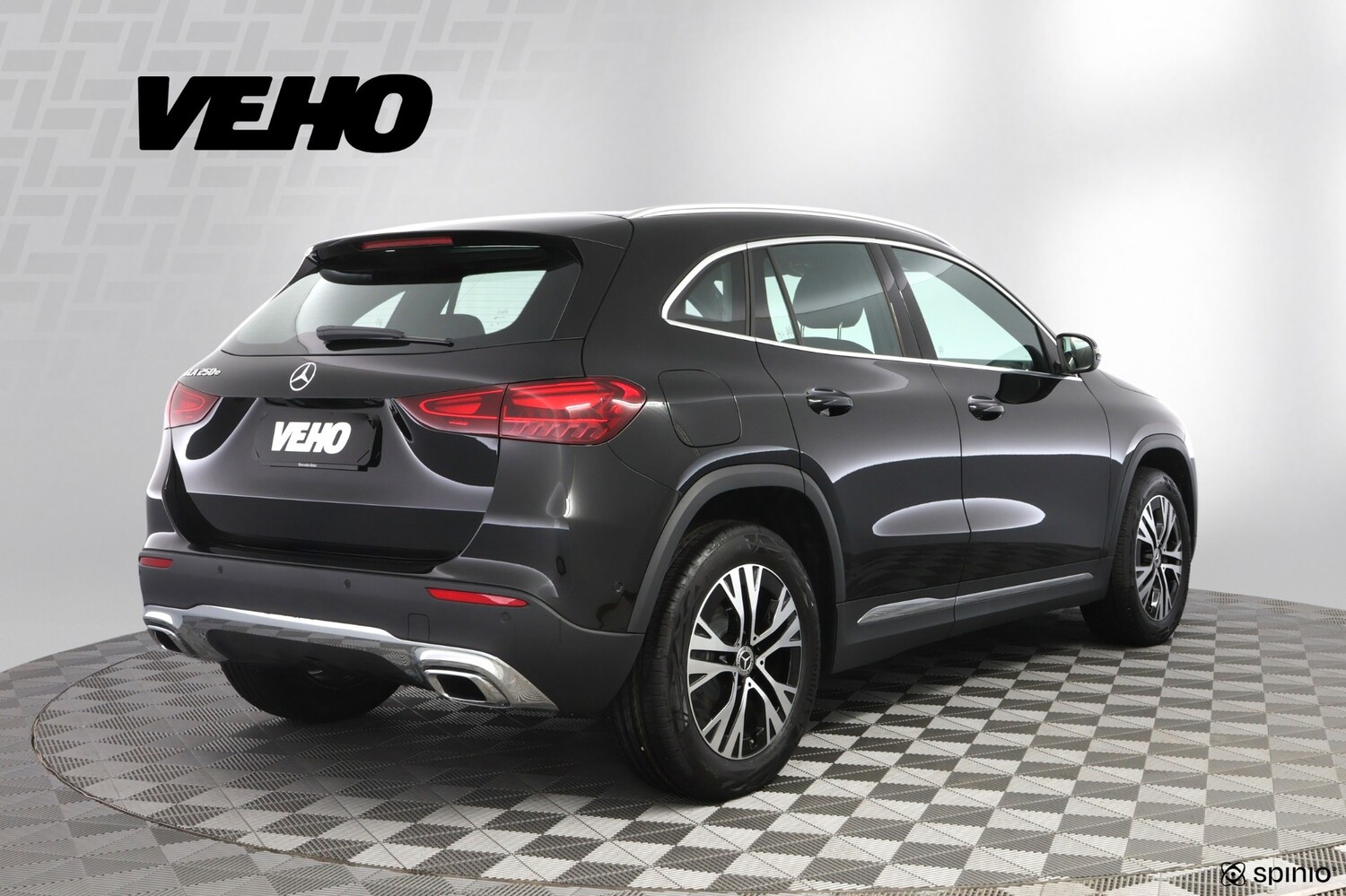 Mercedes-Benz GLA vaihtoauto