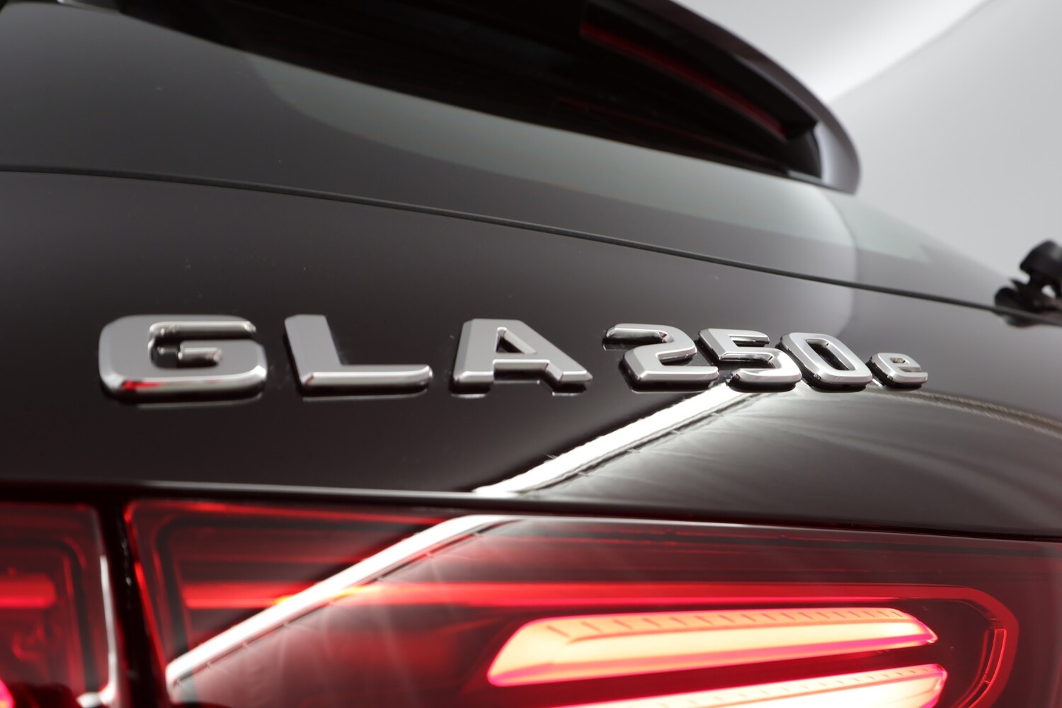 Mercedes-Benz GLA vaihtoauto