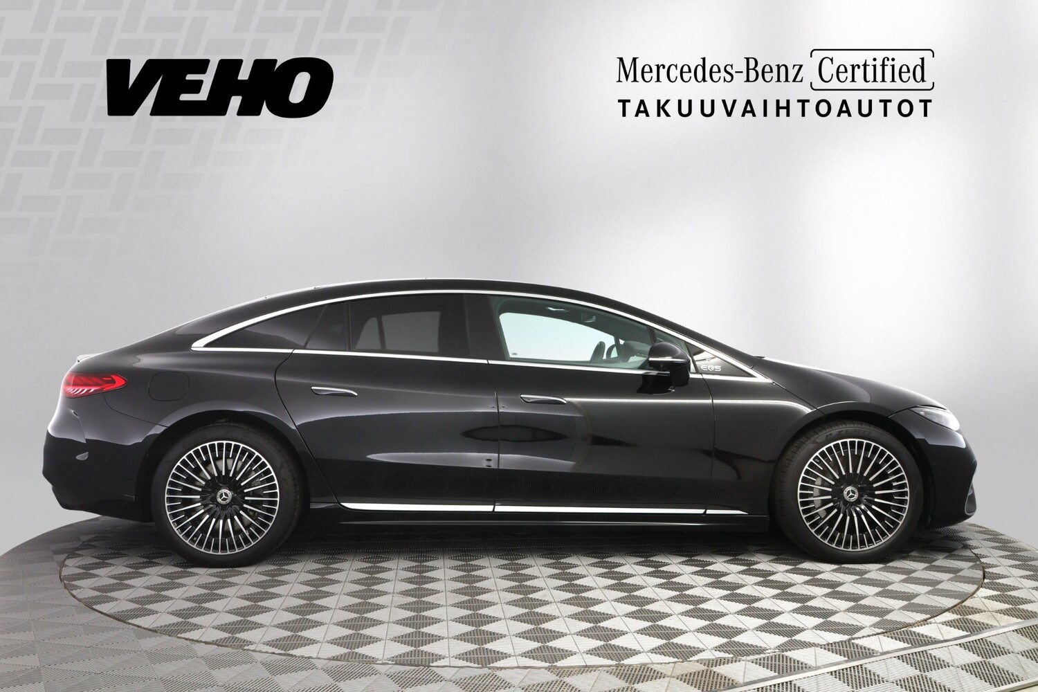 Mercedes-Benz EQS vaihtoauto
