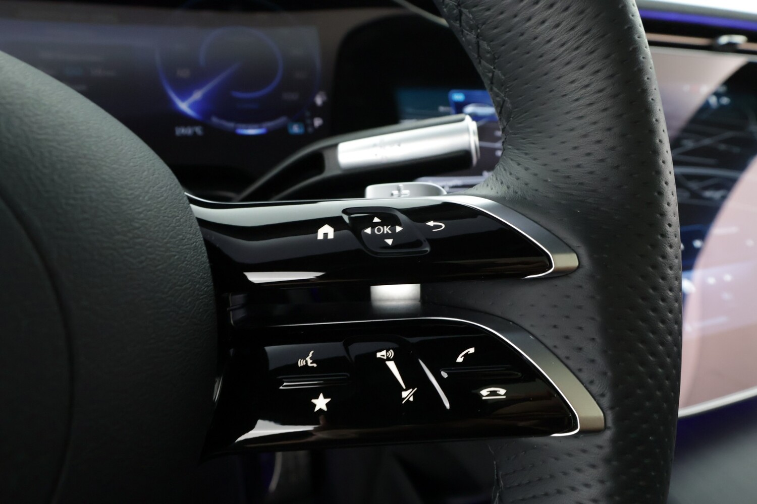 Mercedes-Benz EQS vaihtoauto