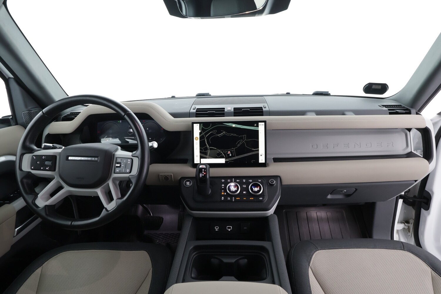Land Rover Defender vaihtoauto