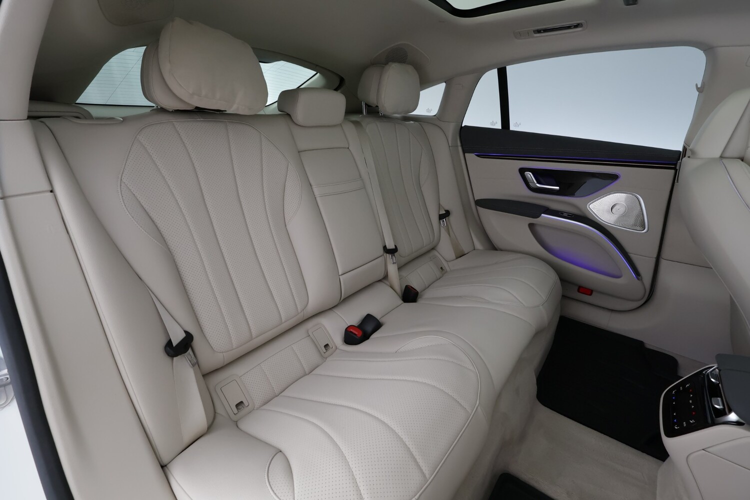 Mercedes-Benz EQS vaihtoauto