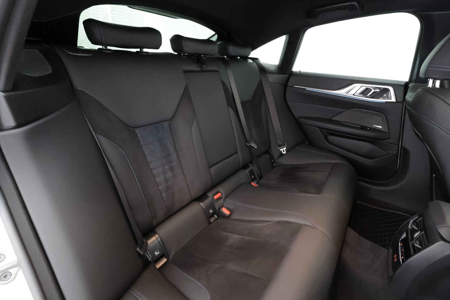 BMW i4 vaihtoauto