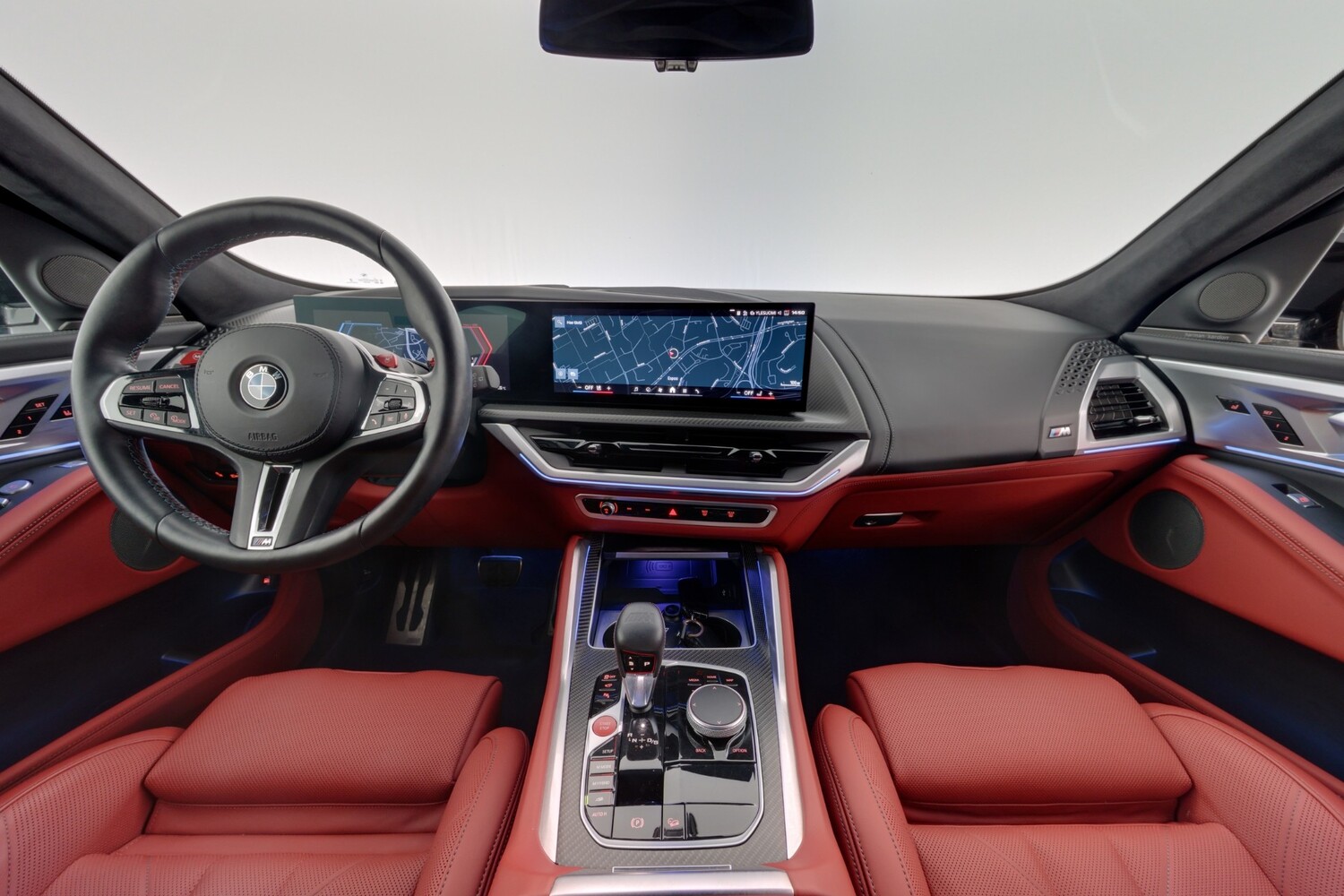 BMW XM vaihtoauto