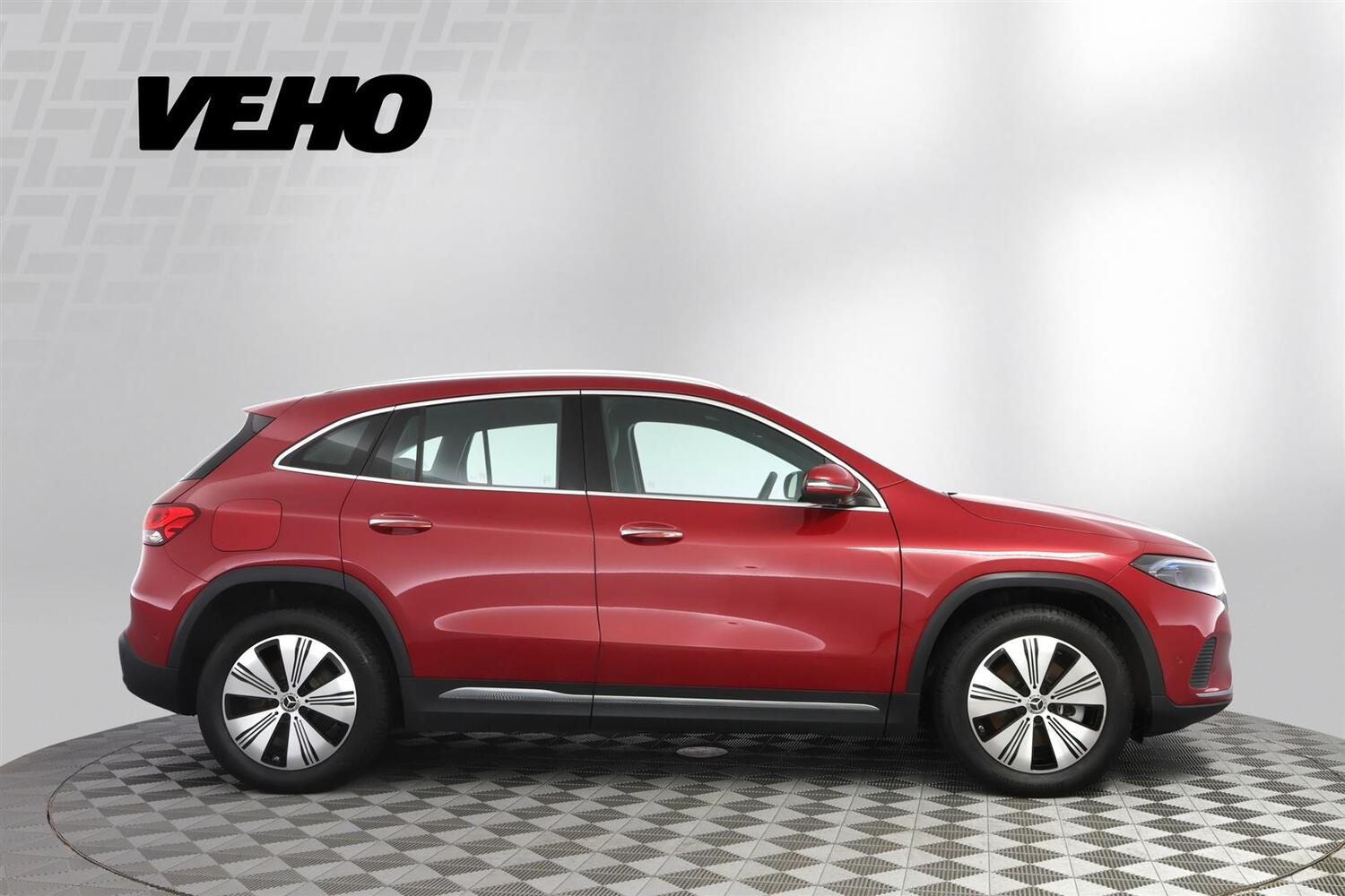 Mercedes-Benz EQA vaihtoauto