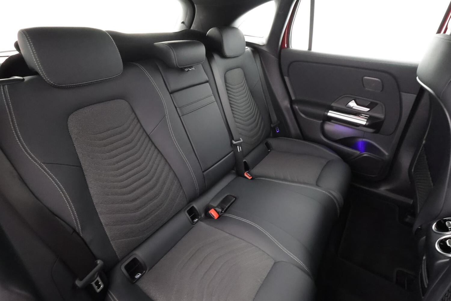 Mercedes-Benz EQA vaihtoauto