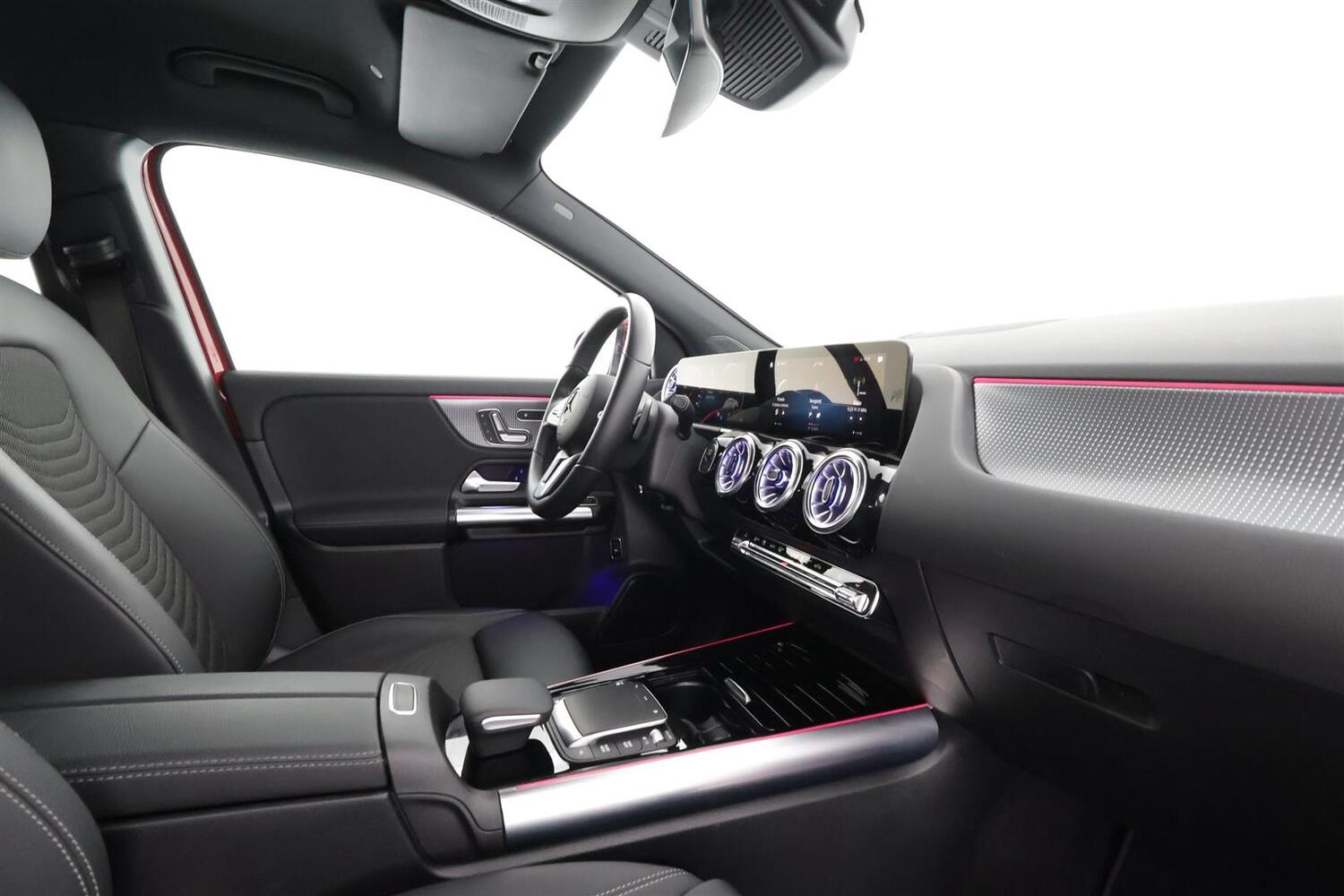 Mercedes-Benz EQA vaihtoauto