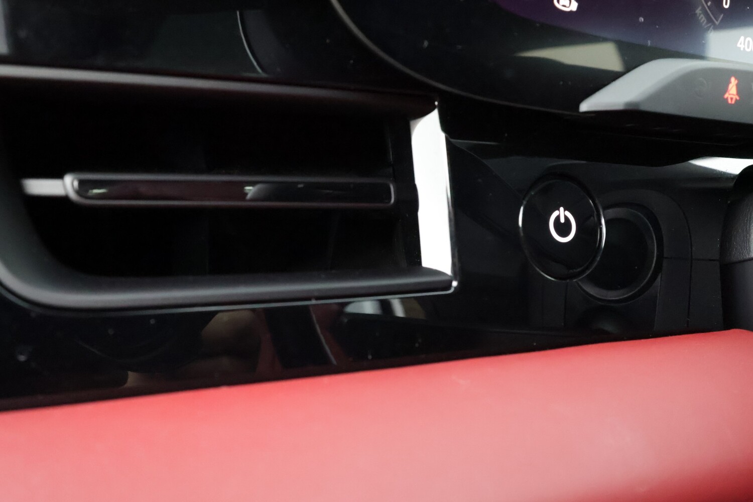 Porsche Taycan vaihtoauto
