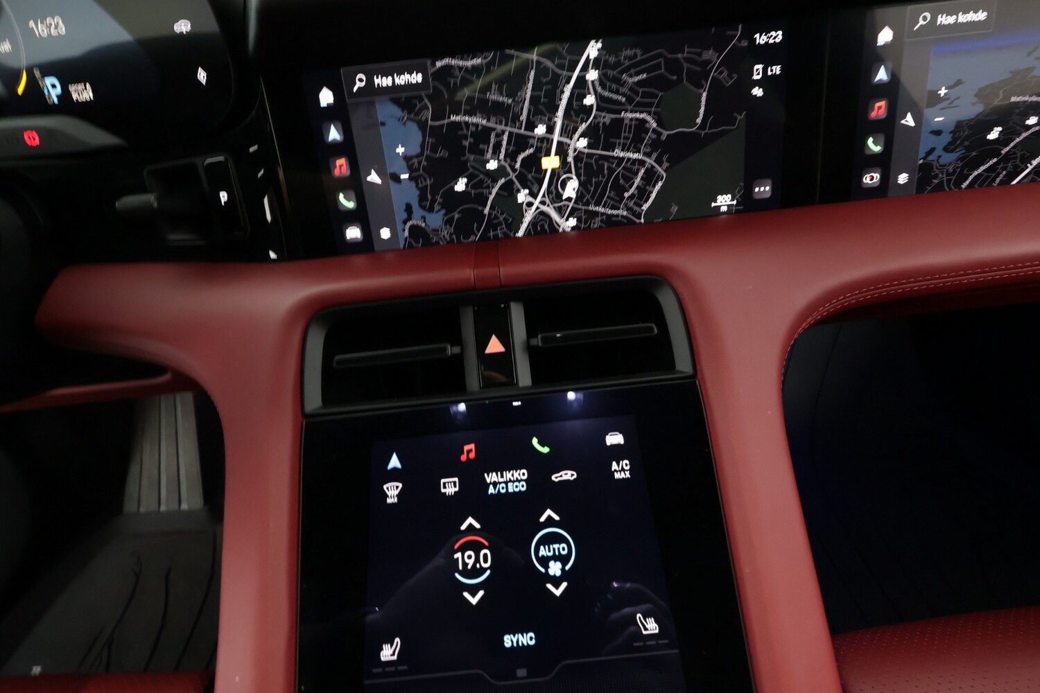 Porsche Taycan vaihtoauto