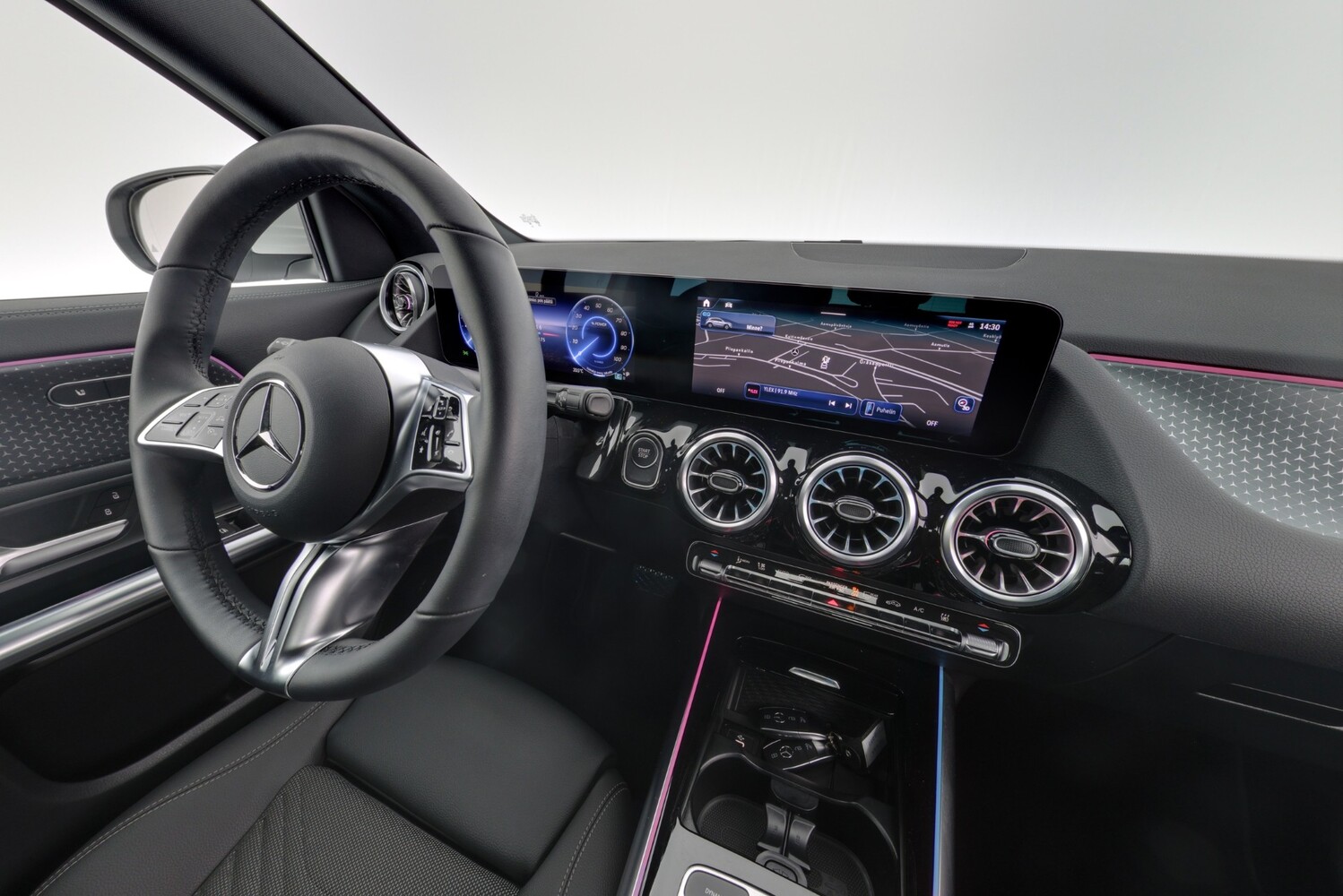 Mercedes-Benz EQA vaihtoauto