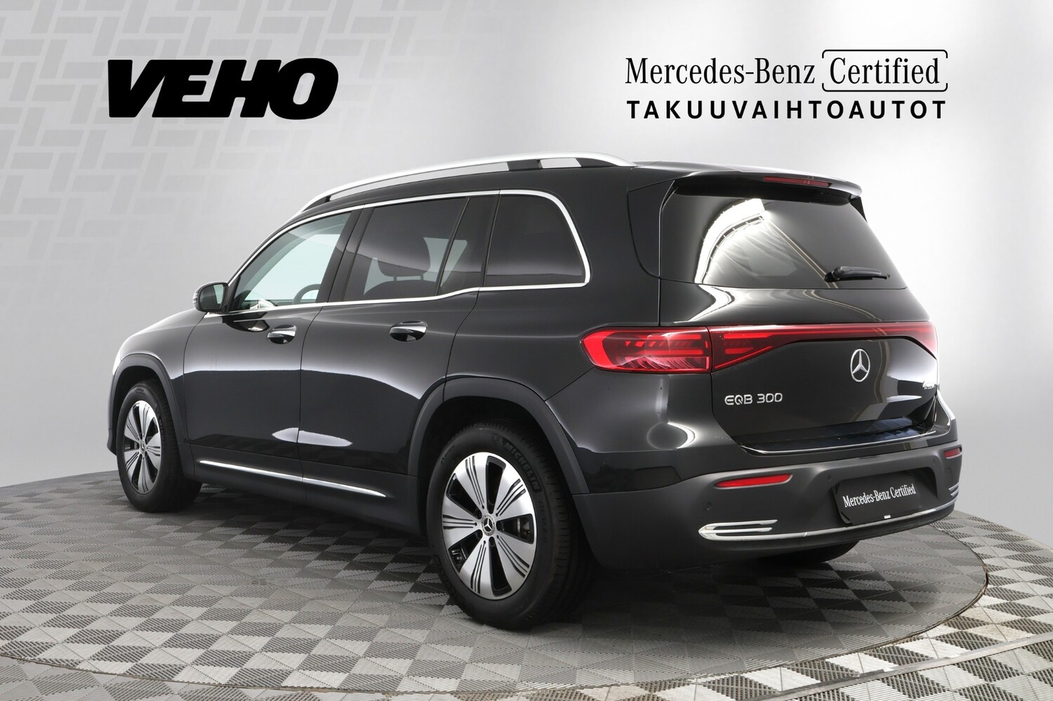 Mercedes-Benz EQB vaihtoauto