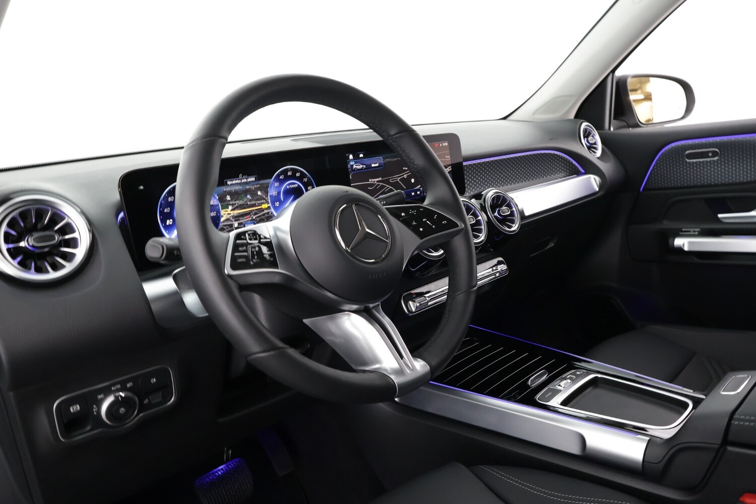 Mercedes-Benz EQB vaihtoauto