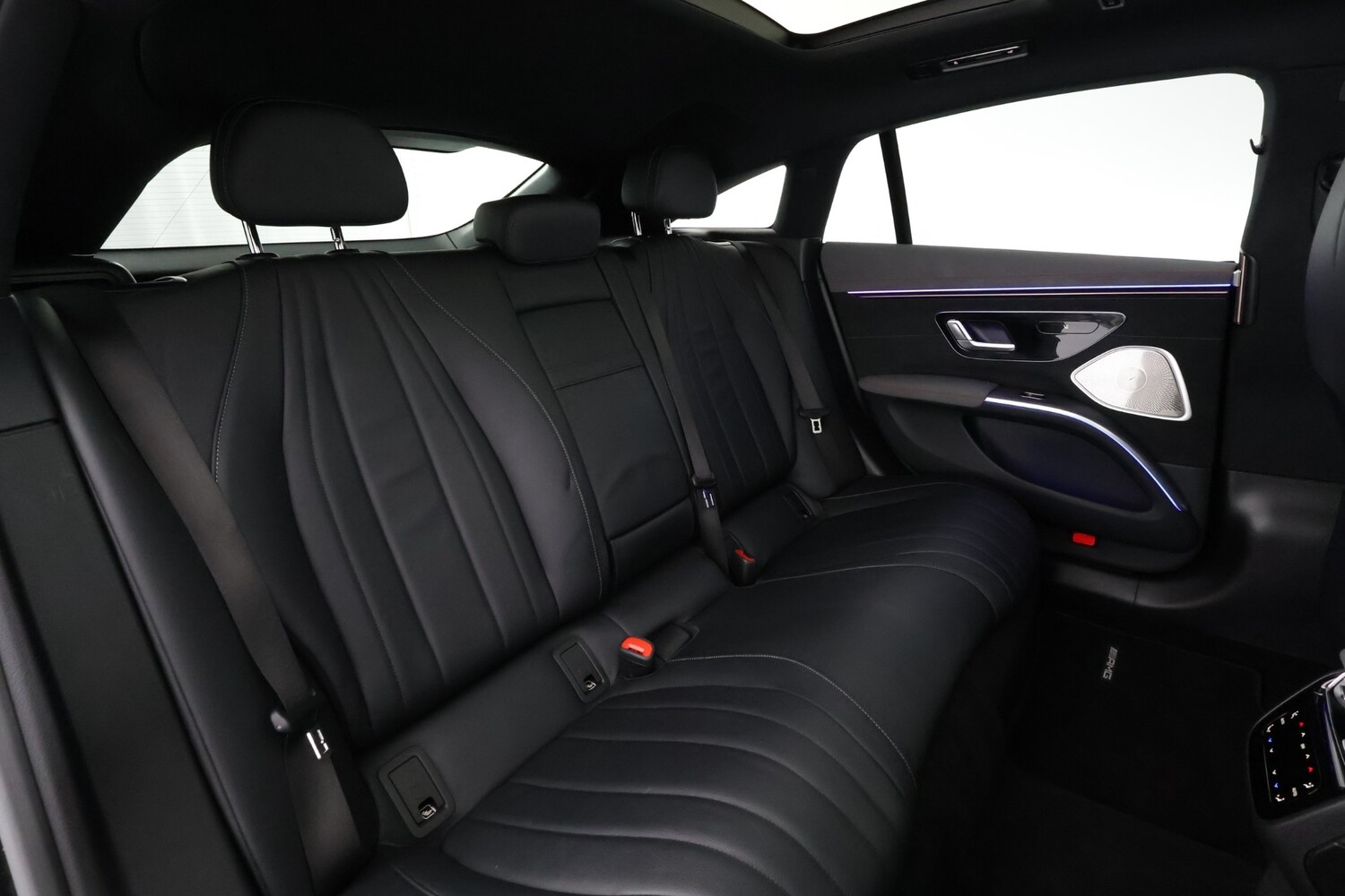 Mercedes-Benz EQS vaihtoauto