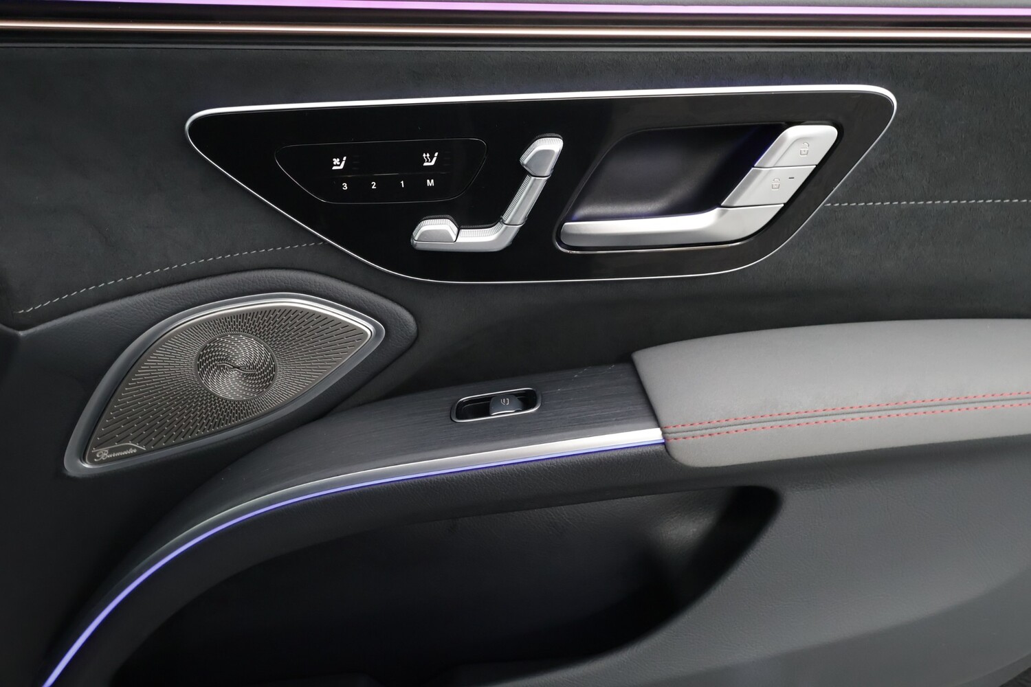 Mercedes-Benz EQS vaihtoauto