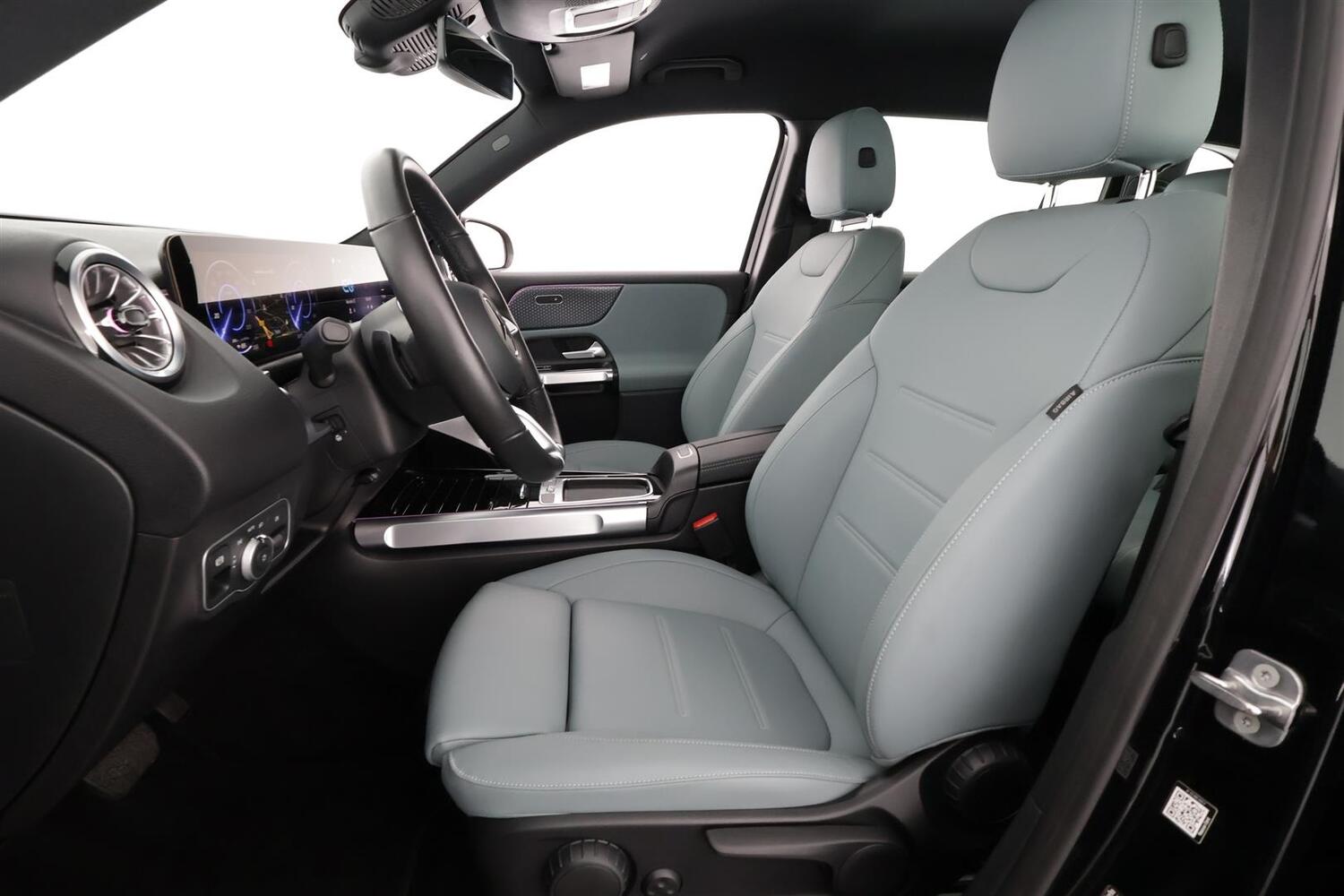 Mercedes-Benz EQB vaihtoauto