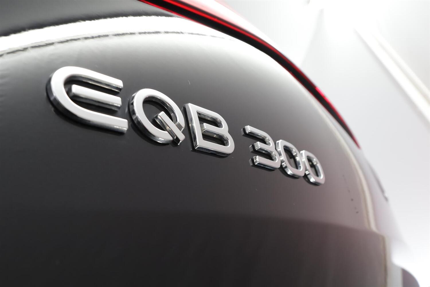 Mercedes-Benz EQB vaihtoauto