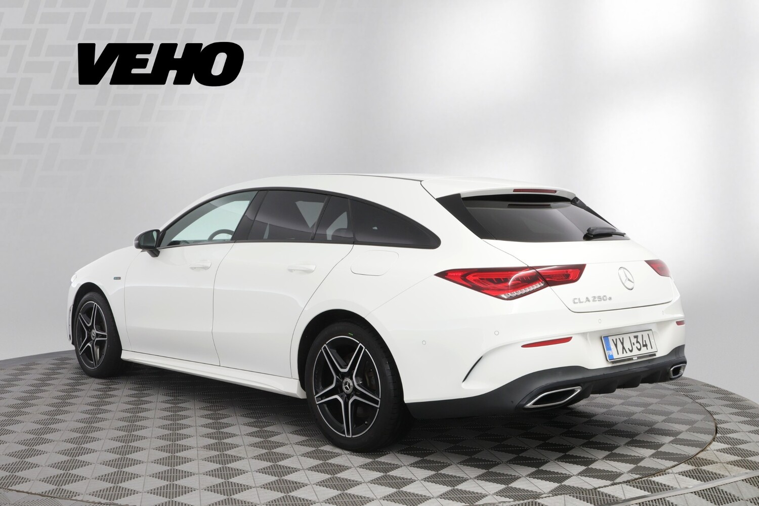 Mercedes-Benz CLA-sarja vaihtoauto