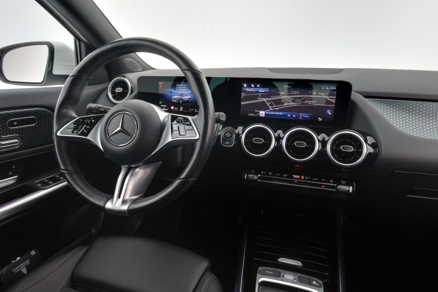 Mercedes-Benz GLA vaihtoauto