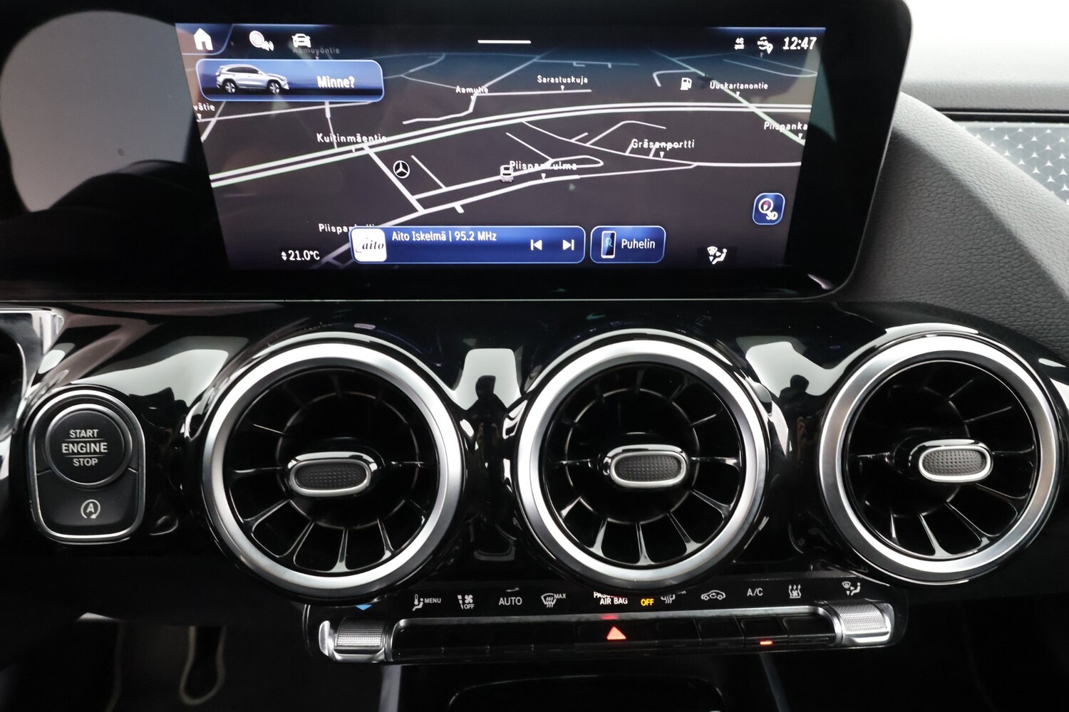 Mercedes-Benz GLA vaihtoauto