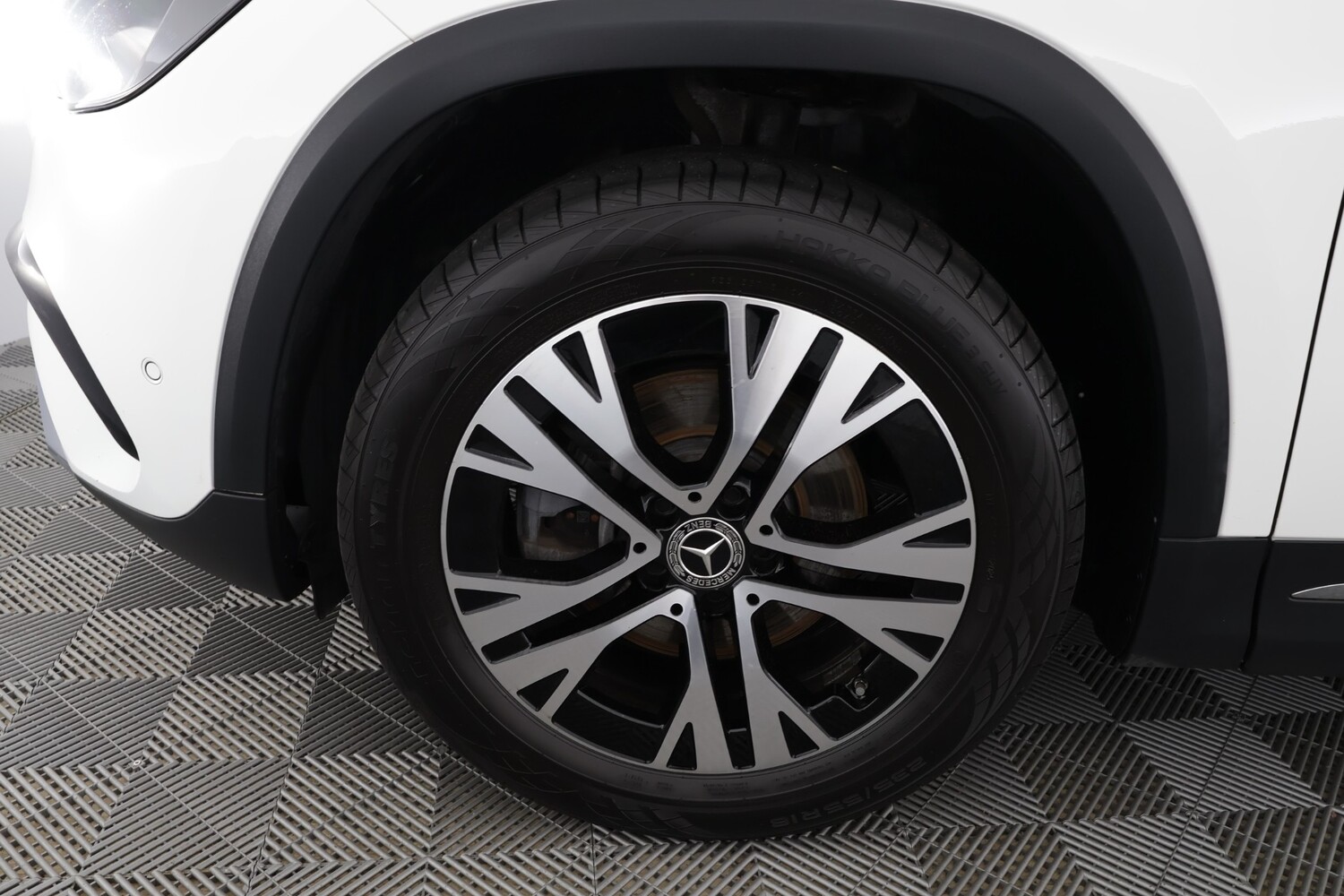 Mercedes-Benz GLA vaihtoauto