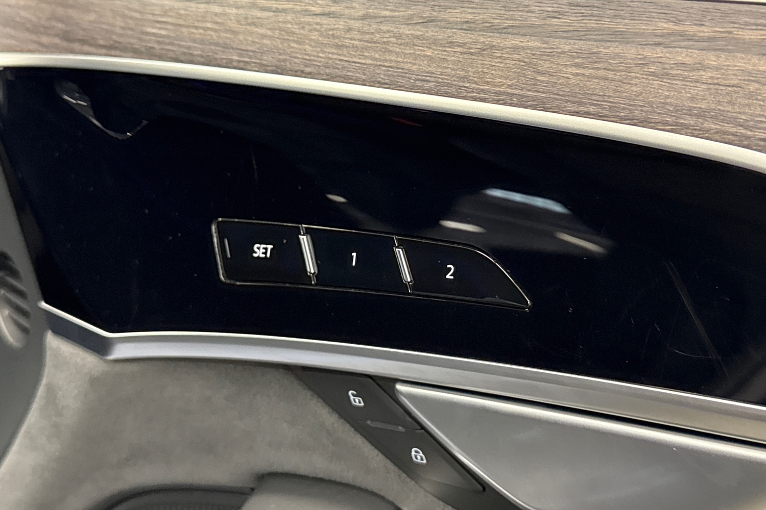 Audi A8 vaihtoauto