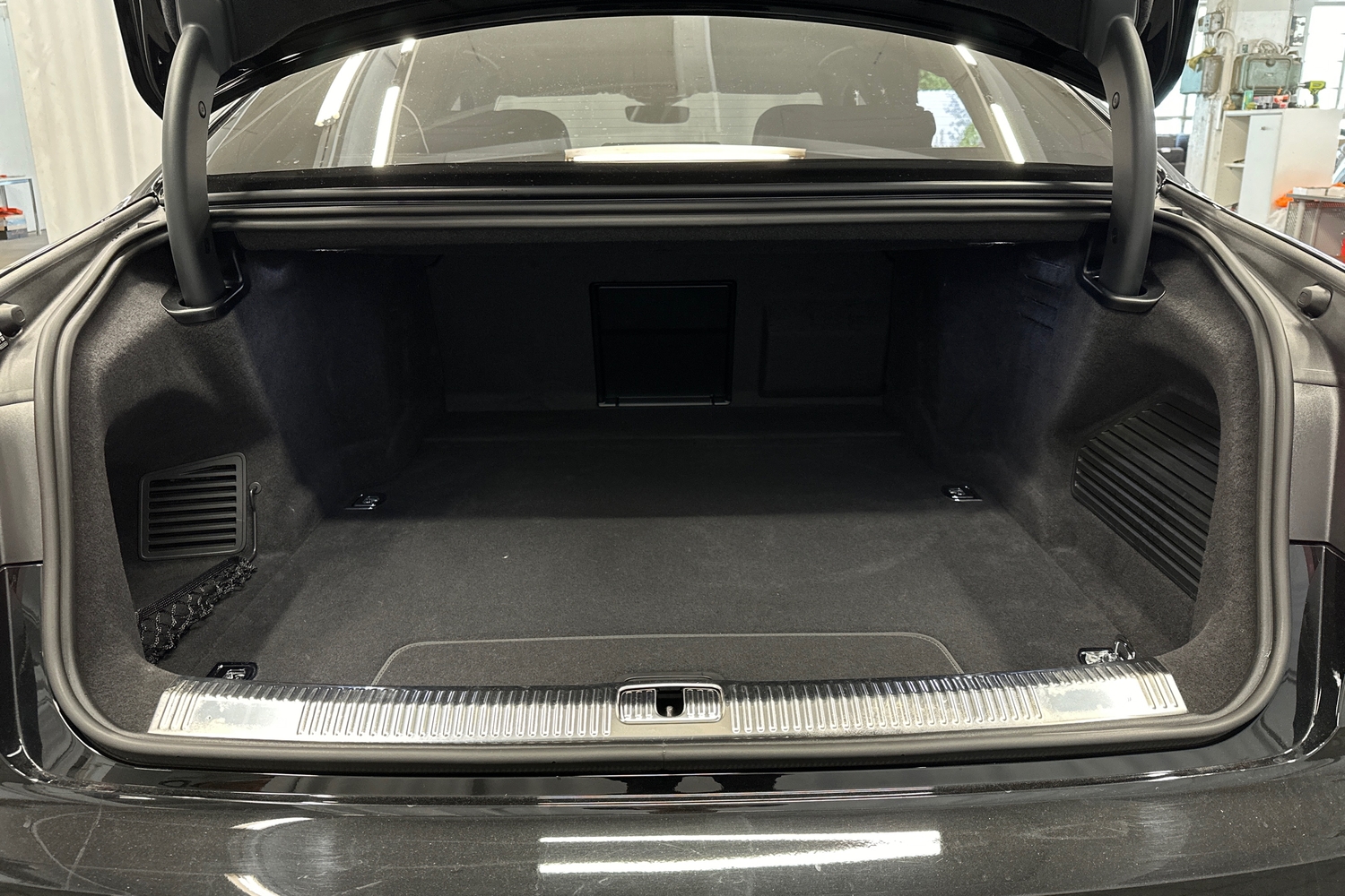 Audi A8 vaihtoauto
