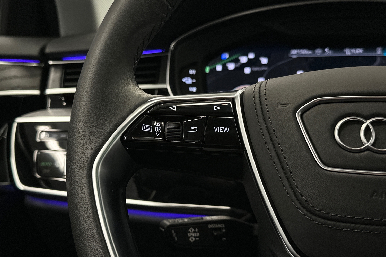 Audi A8 vaihtoauto