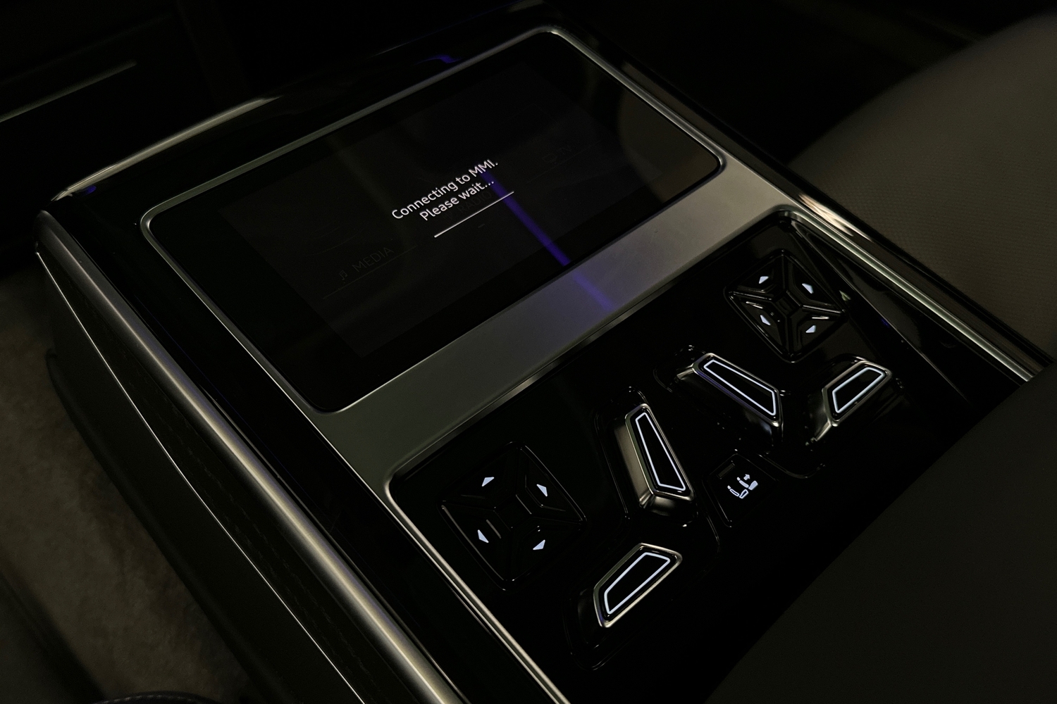 Audi A8 vaihtoauto
