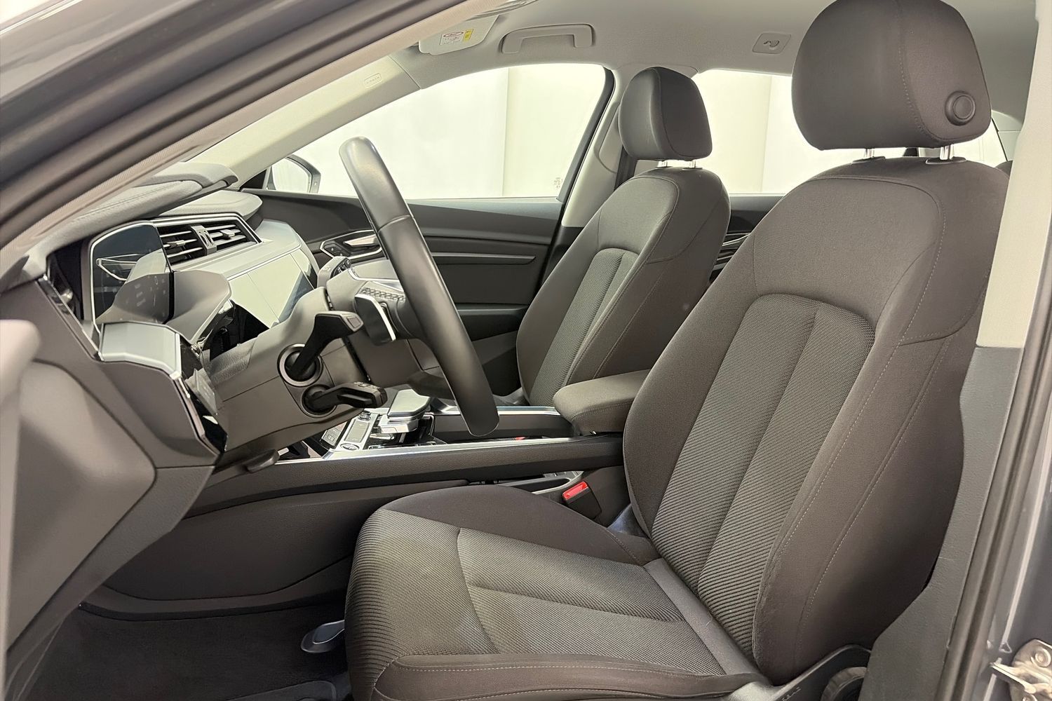 Audi Q8 e-tron vaihtoauto